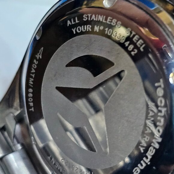 Technomarine Manta Ray TM-220122 very nice shape, new battery - Picture 4 of 6